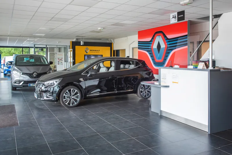 Europcar Sèvres Automobiles Agent Relais, photo 2 sur 2