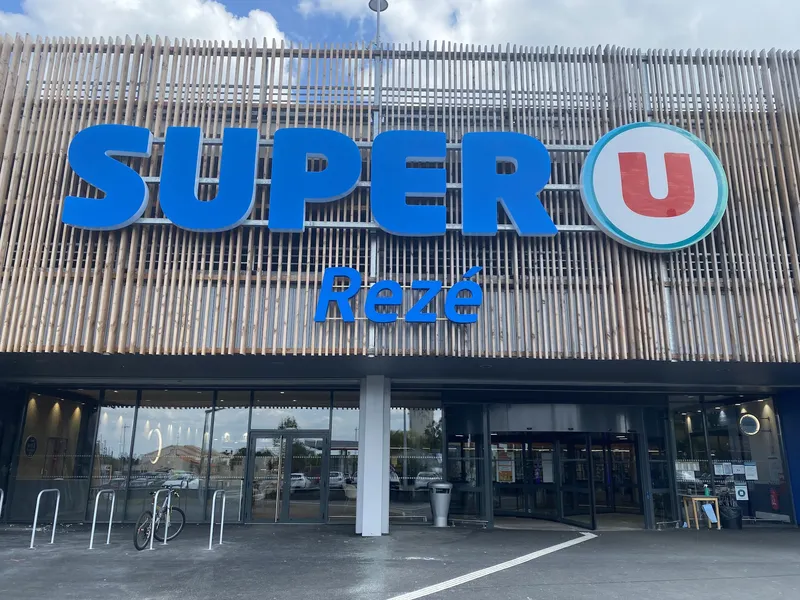 Super U REZE, photo 1 sur 3