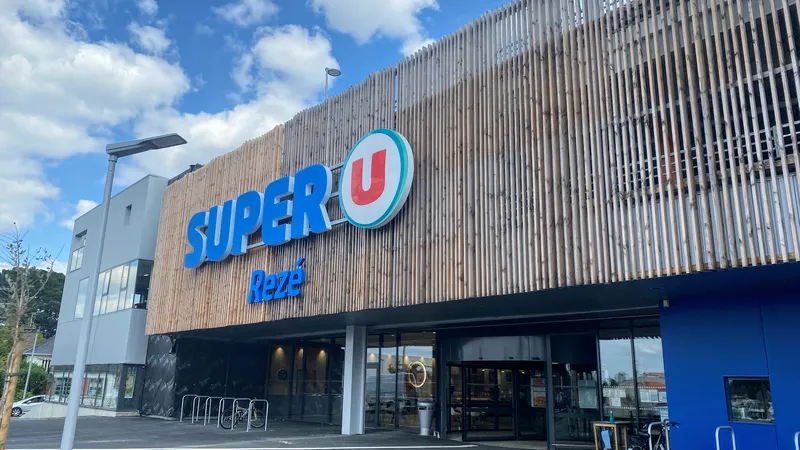 Super U REZE, photo 2 sur 3